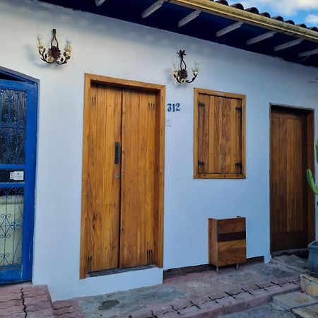 Pousada Casa Da Cintia Diamantina Zewnętrze zdjęcie
